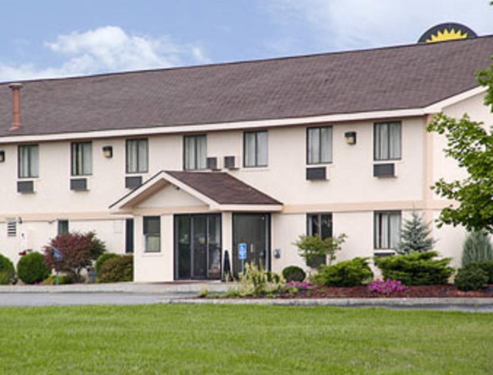 Days Inn By Wyndham Hornell Ny מראה חיצוני תמונה