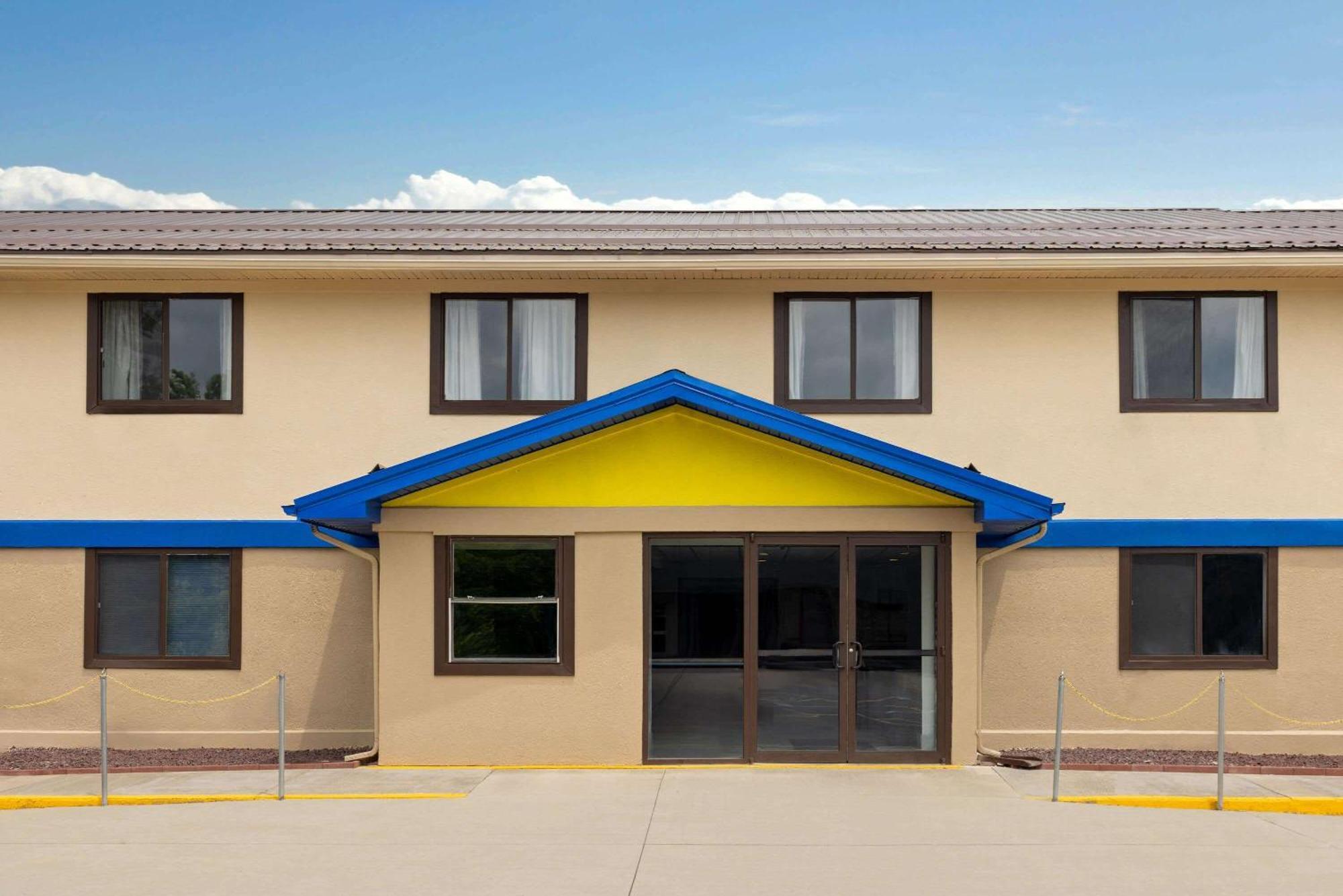 Days Inn By Wyndham Hornell Ny מראה חיצוני תמונה